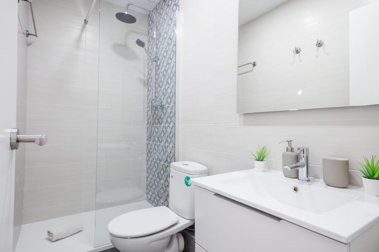Blau Atic Apartment บาร์เซโลนา ภายนอก รูปภาพ
